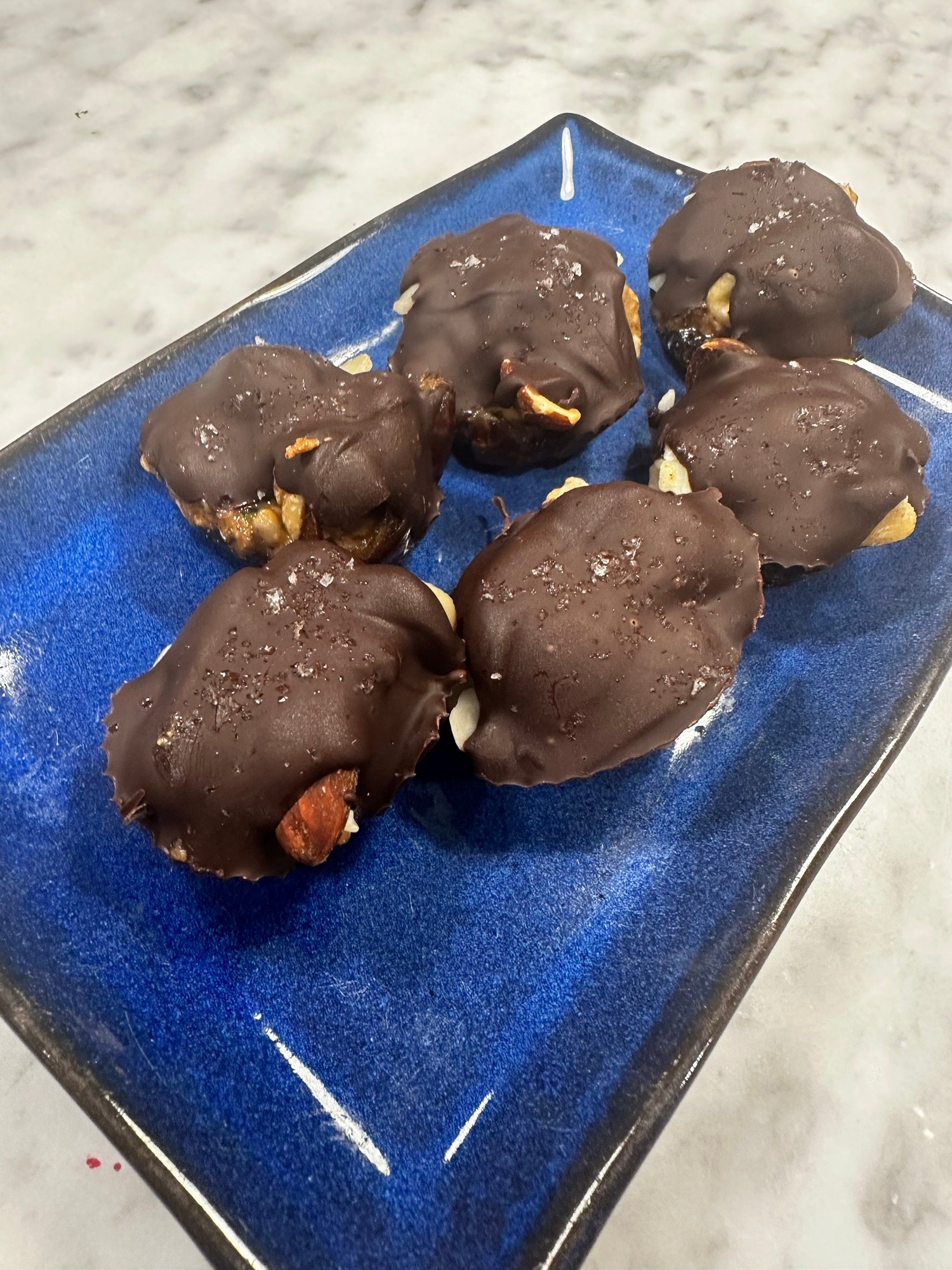 Date ‘snickers’ bites